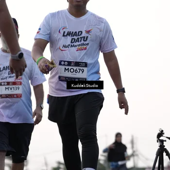 Runner Photo 7780187
