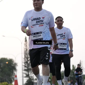 Runner Photo 7780190