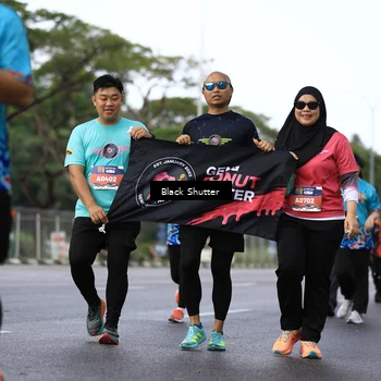 Runner Photo 7780201