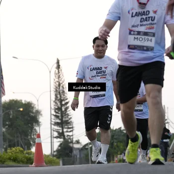 Runner Photo 7780202