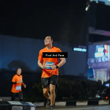 Runner Photo 7780206