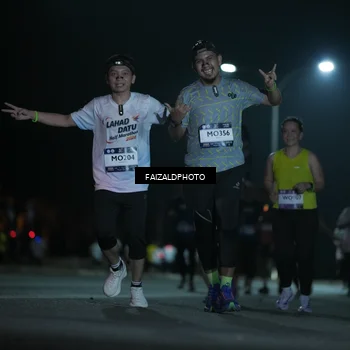 Runner Photo 7780255