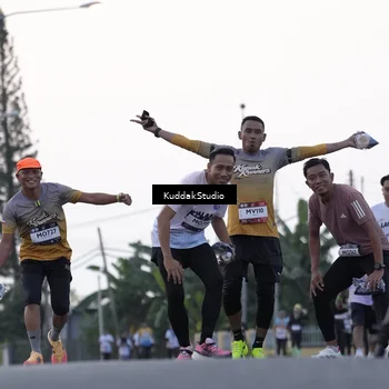 Runner Photo 7780259