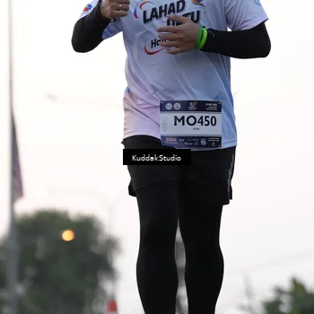 Runner Photo 7780266