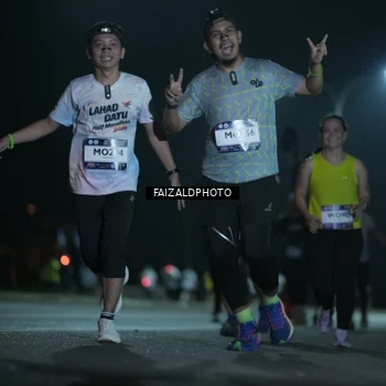 Runner Photo 7780269