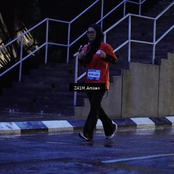 Runner Photo 7780309
