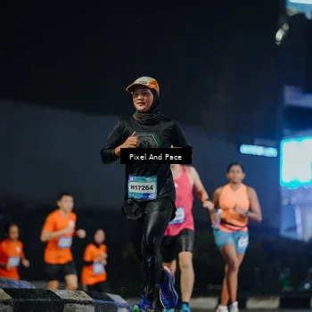 Runner Photo 7780318