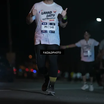 Runner Photo 7780321