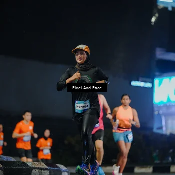 Runner Photo 7780342