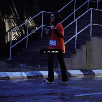 Runner Photo 7780358