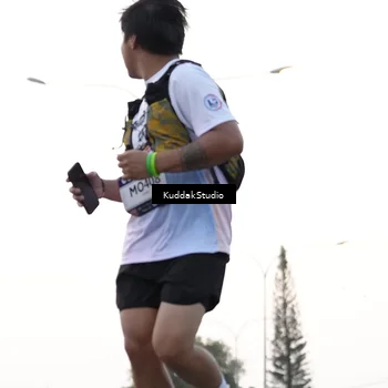Runner Photo 7780359