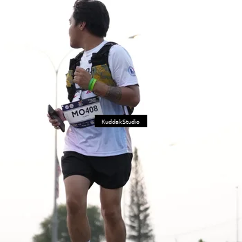 Runner Photo 7780364