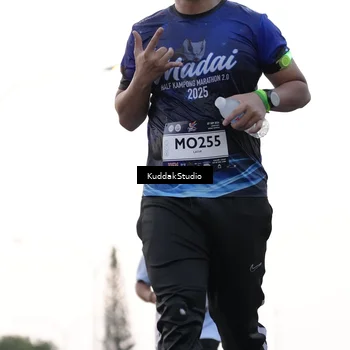 Runner Photo 7780379