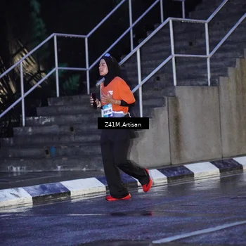 Runner Photo 7780381