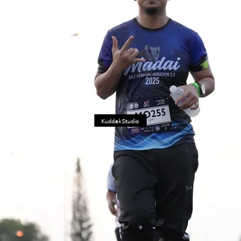 Runner Photo 7780387