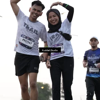 Runner Photo 7780399