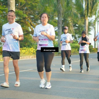 Runner Photo 7780463