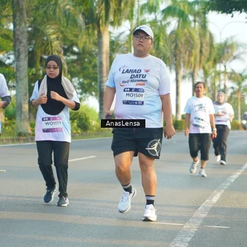 Runner Photo 7780488