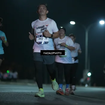 Runner Photo 7780498