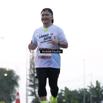 Runner Photo 7780536