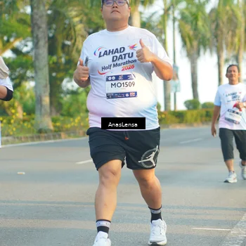 Runner Photo 7780563