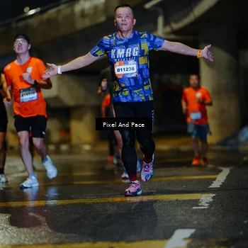 Runner Photo 7780571