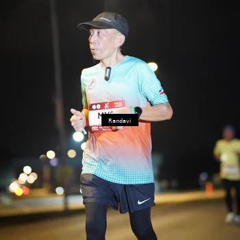 Runner Photo 7780580
