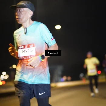 Runner Photo 7780603