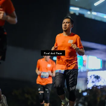 Runner Photo 7780605