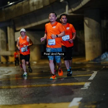 Runner Photo 7780606