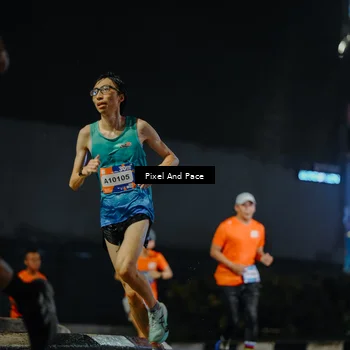 Runner Photo 7780629