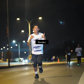 Runner Photo 7780694