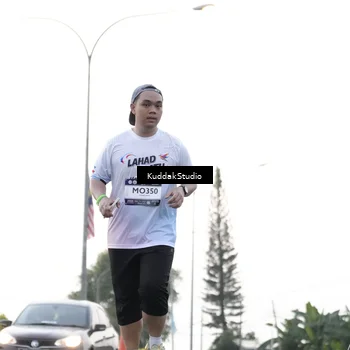 Runner Photo 7780707