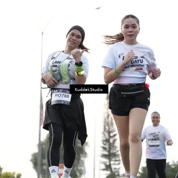 Runner Photo 7780726