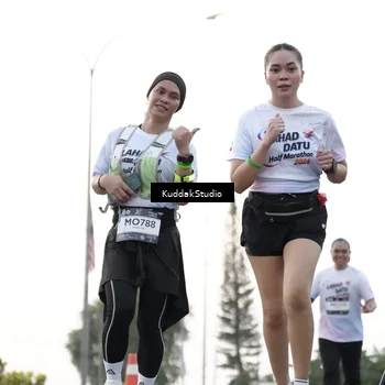 Runner Photo 7780739