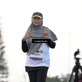 Runner Photo 7780775