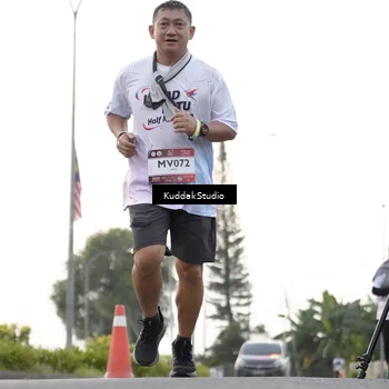 Runner Photo 7780782
