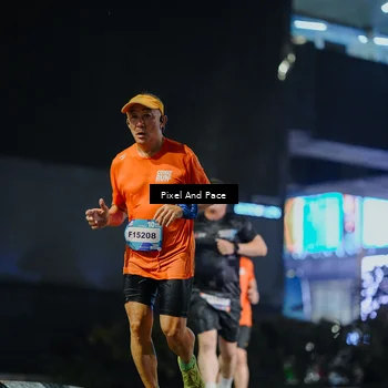 Runner Photo 7780789