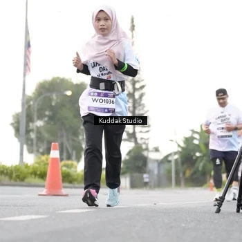 Runner Photo 7780842