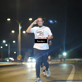 Runner Photo 7780844