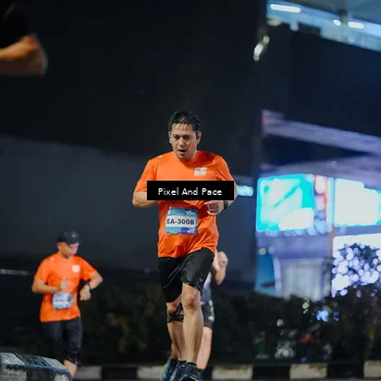 Runner Photo 7780845