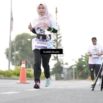 Runner Photo 7780847
