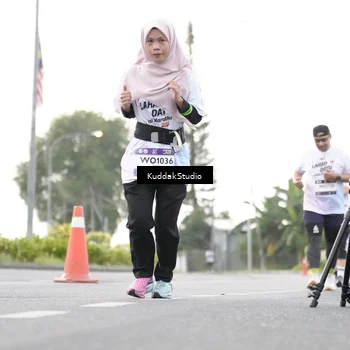 Runner Photo 7780852