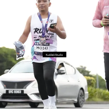 Runner Photo 7780872