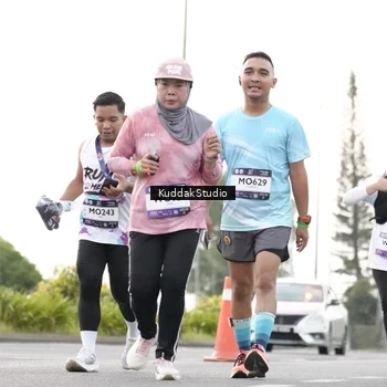 Runner Photo 7780880