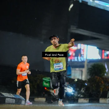 Runner Photo 7780885