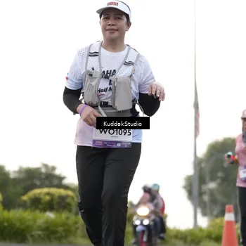 Runner Photo 7780888