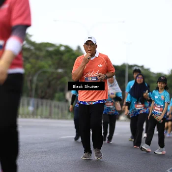 Runner Photo 7780897