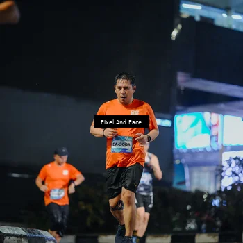 Runner Photo 7780899