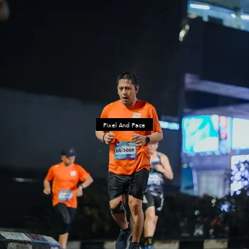 Runner Photo 7780905